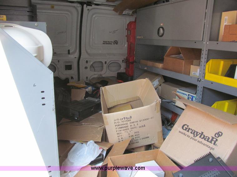 image for item K5518 2003 Ford E250 van