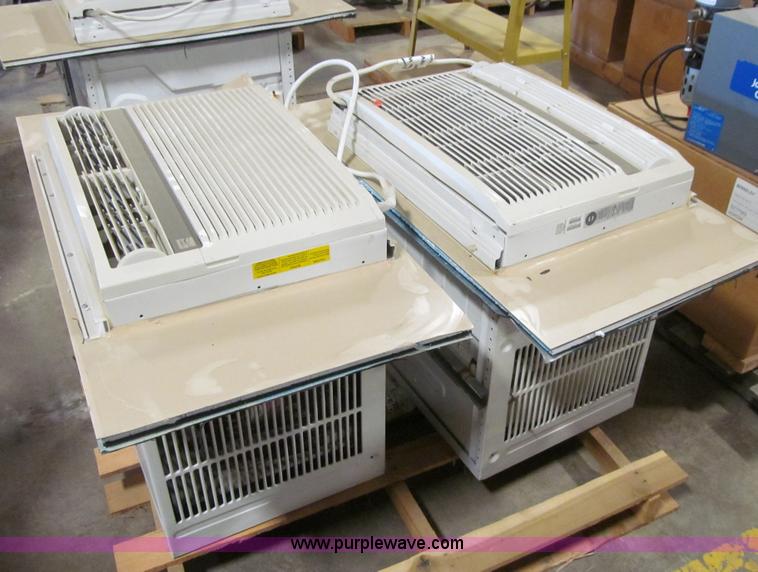 (2) Kenmore 25370251 air conditioners in Des Moines, IA Item K5553