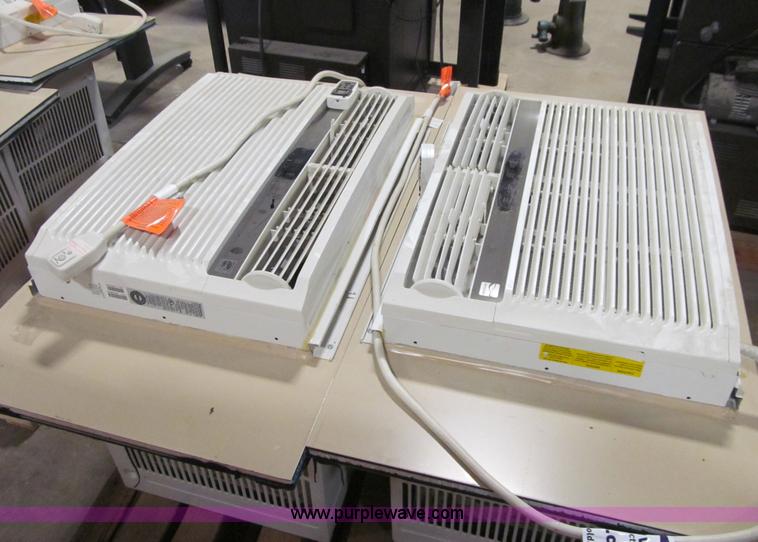 (2) Kenmore 25370251 air conditioners in Des Moines, IA Item K5554