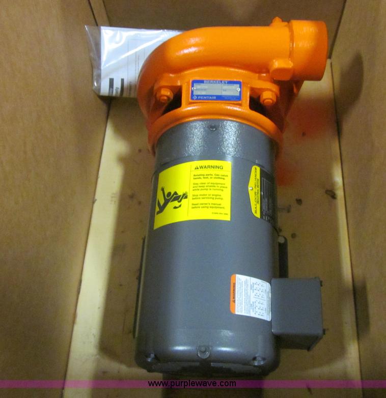 (2) Berkley B2TPMS centrifugal pumps in Des Moines, IA Item K5557 sold Purple Wave