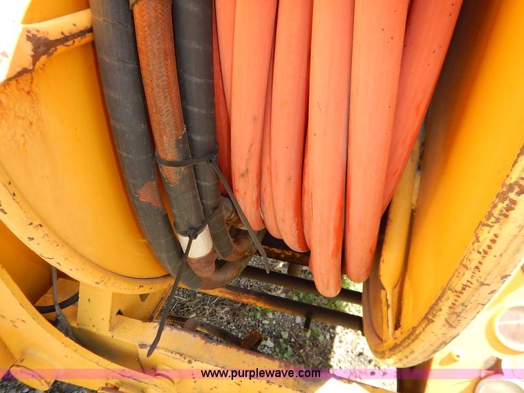 image for item K7333 1987 GMC TopKick vacuum truck