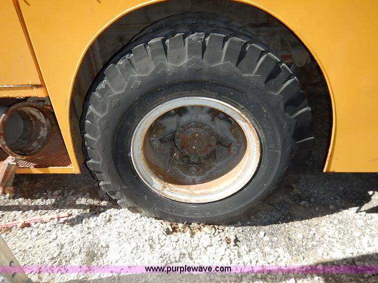 image for item K7333 1987 GMC TopKick vacuum truck