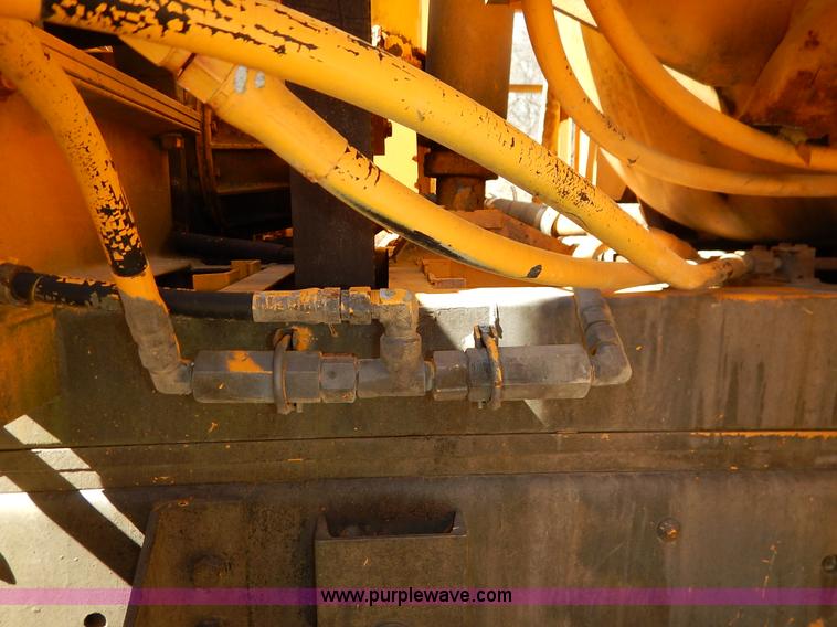 image for item K7333 1987 GMC TopKick vacuum truck