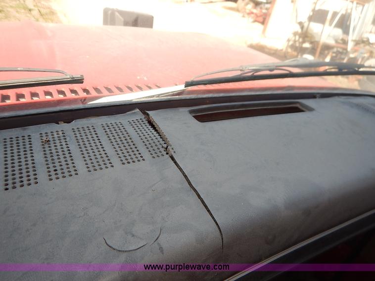 image for item K7337 1986 Chevrolet C70 dump truck