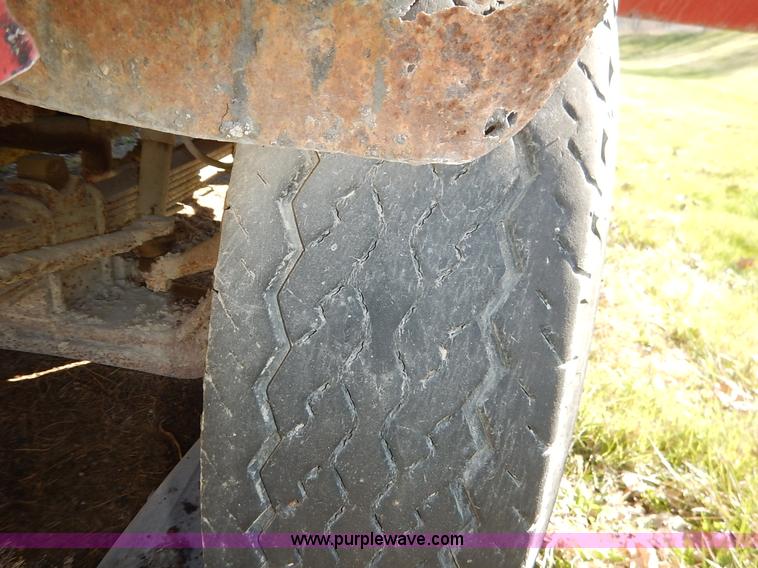 image for item K7337 1986 Chevrolet C70 dump truck