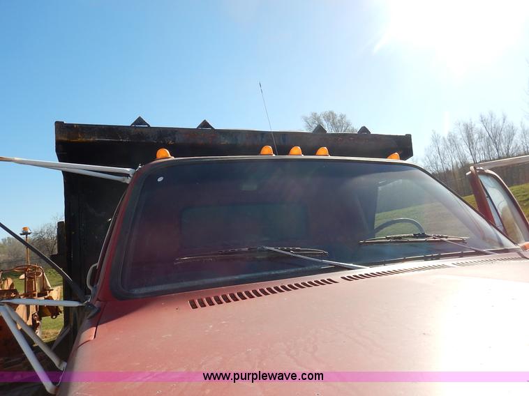 image for item K7337 1986 Chevrolet C70 dump truck