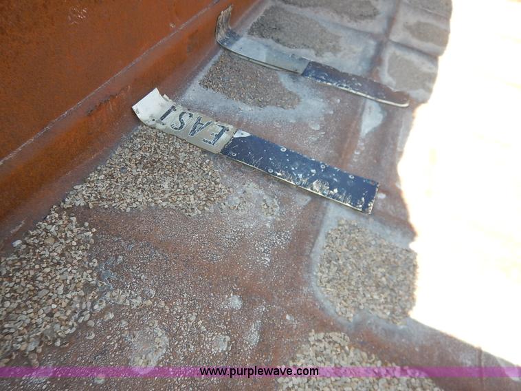 image for item K7337 1986 Chevrolet C70 dump truck