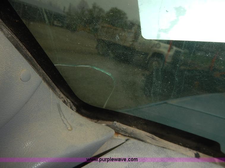 image for item K7376 1997 Ford F250 HD SuperCab pickup truck