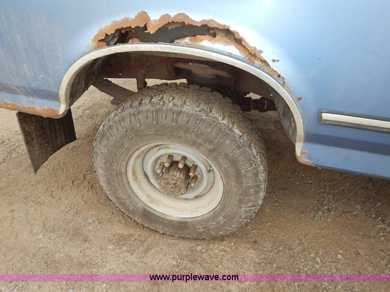 image for item K7376 1997 Ford F250 HD SuperCab pickup truck