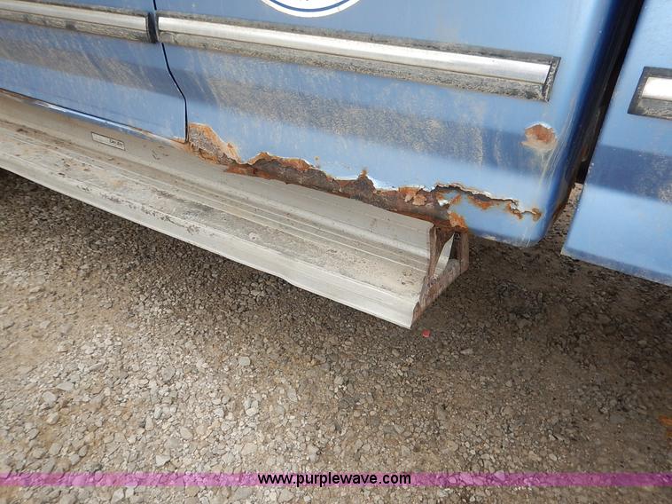 image for item K7376 1997 Ford F250 HD SuperCab pickup truck