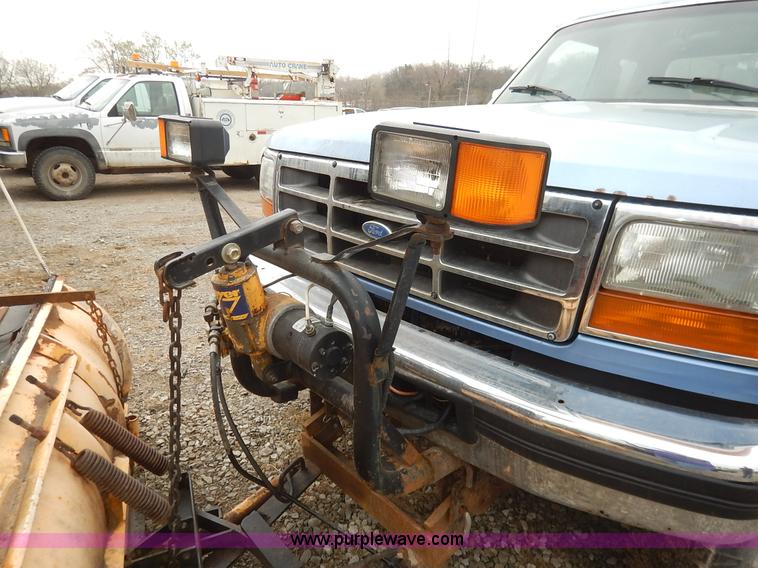 image for item K7376 1997 Ford F250 HD SuperCab pickup truck