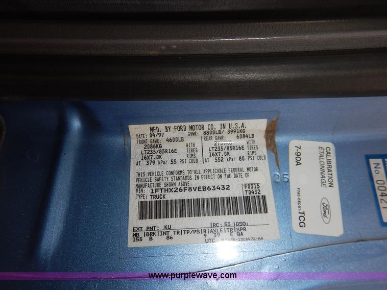 image for item K7376 1997 Ford F250 HD SuperCab pickup truck