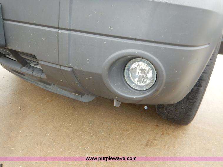 image for item K7411 2006 Ford Escape Hybrid SUV