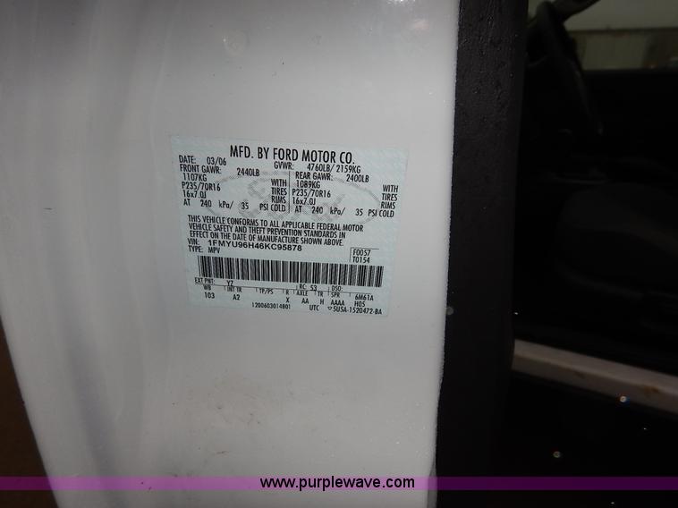 image for item K7411 2006 Ford Escape Hybrid SUV