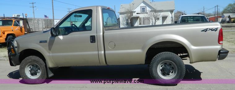 image for item K8024 2000 Ford F250 Super Duty pickup truck