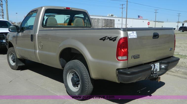 image for item K8024 2000 Ford F250 Super Duty pickup truck