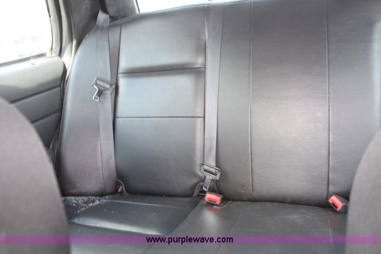 image for item K8976 2006 Ford Crown Victoria Police Interceptor