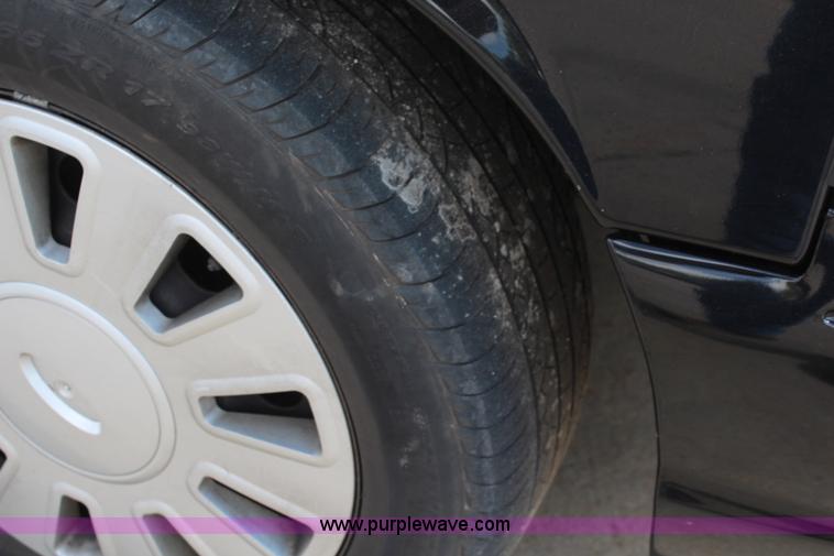 image for item K8976 2006 Ford Crown Victoria Police Interceptor