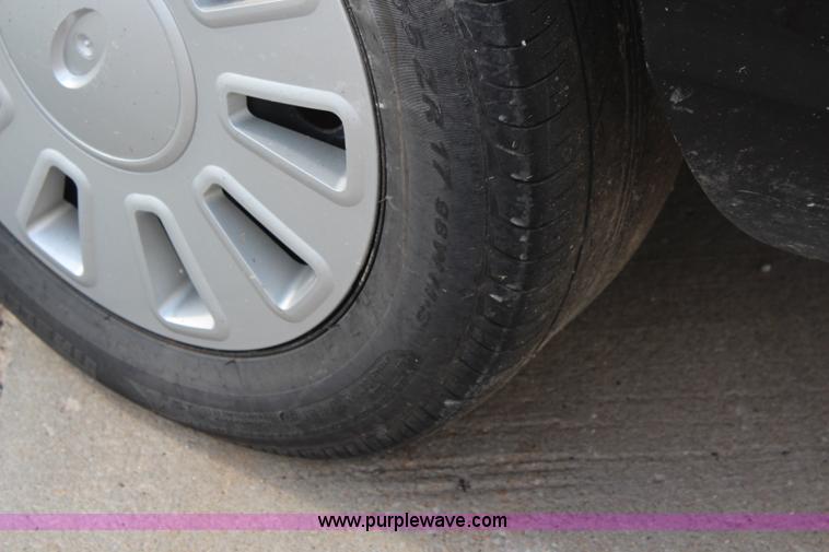 image for item K8976 2006 Ford Crown Victoria Police Interceptor