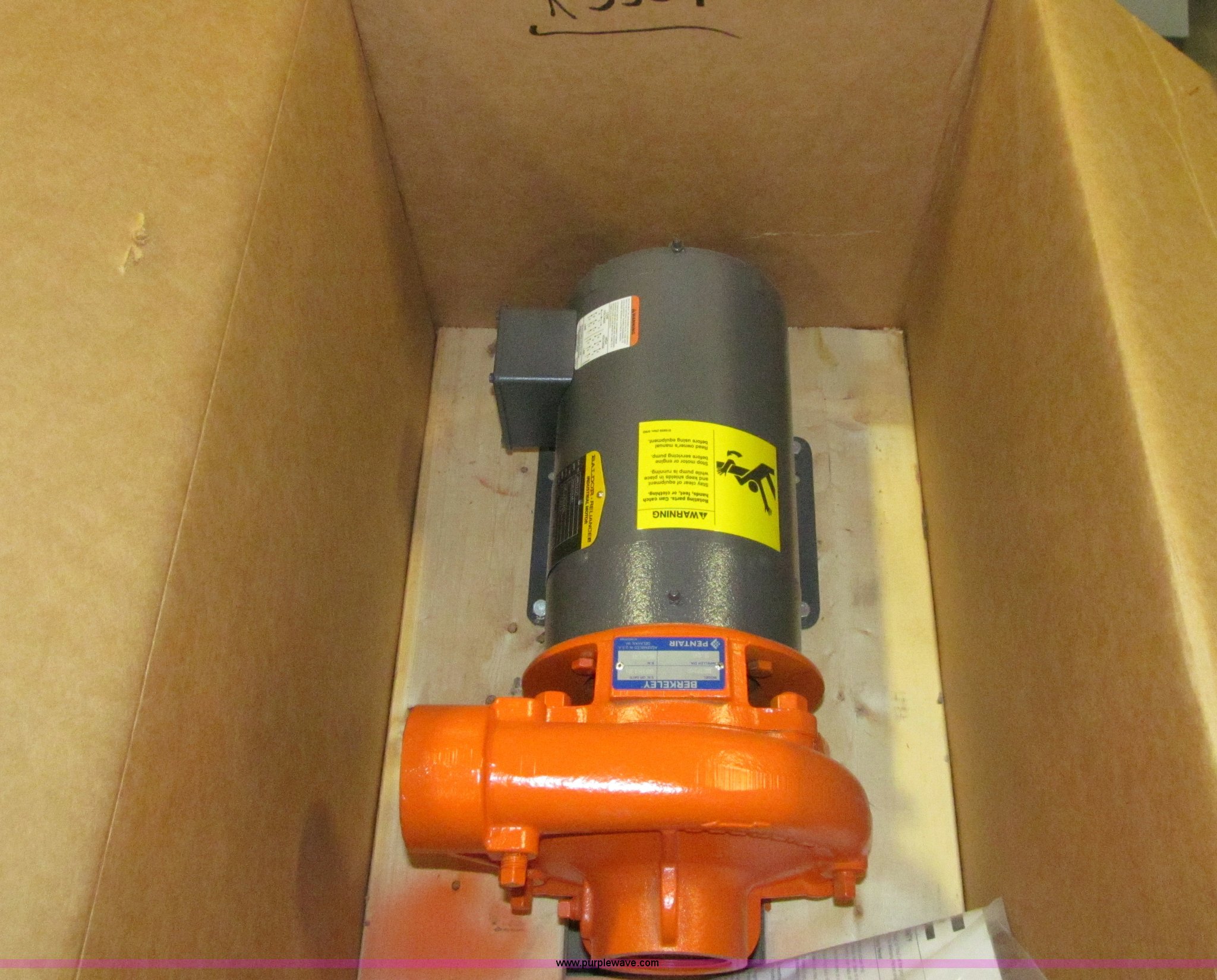 (2) Berkley B2TPMS centrifugal pumps in Des Moines, IA Item K5557 sold Purple Wave