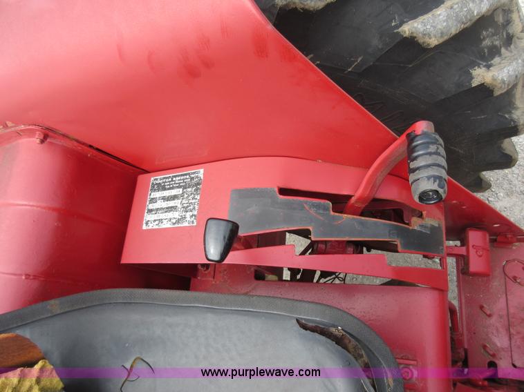 image for item AC9278 International 464 tractor