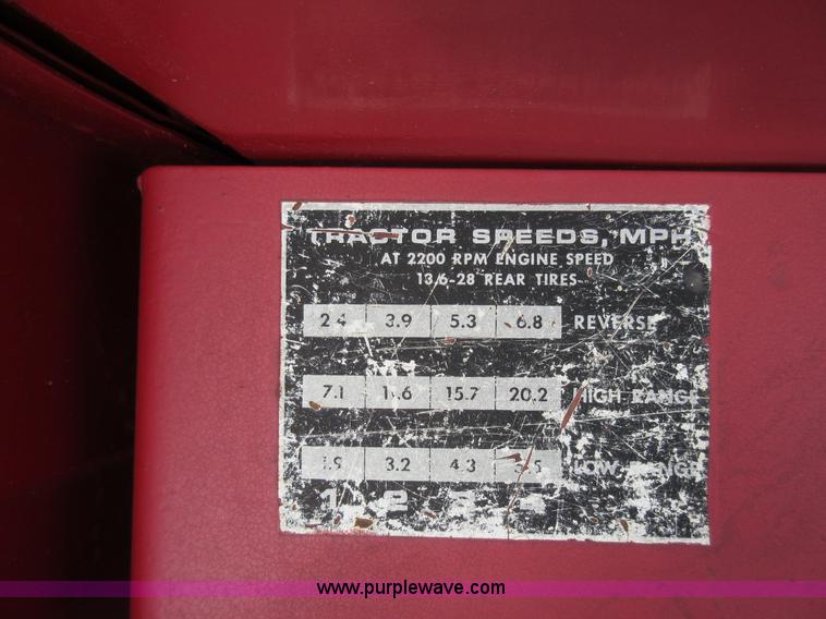 image for item AC9278 International 464 tractor