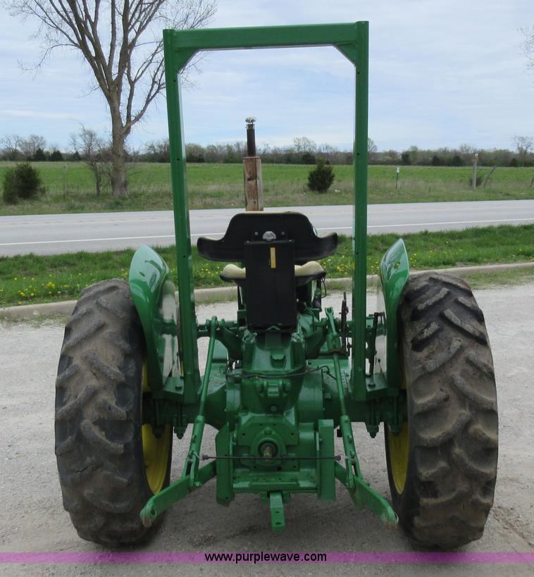 image for item AC9279 John Deere 1530 tractor