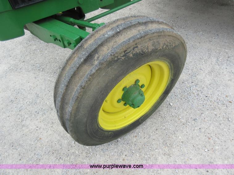 image for item AC9279 John Deere 1530 tractor