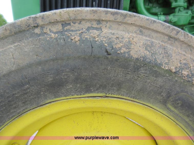 image for item AC9279 John Deere 1530 tractor