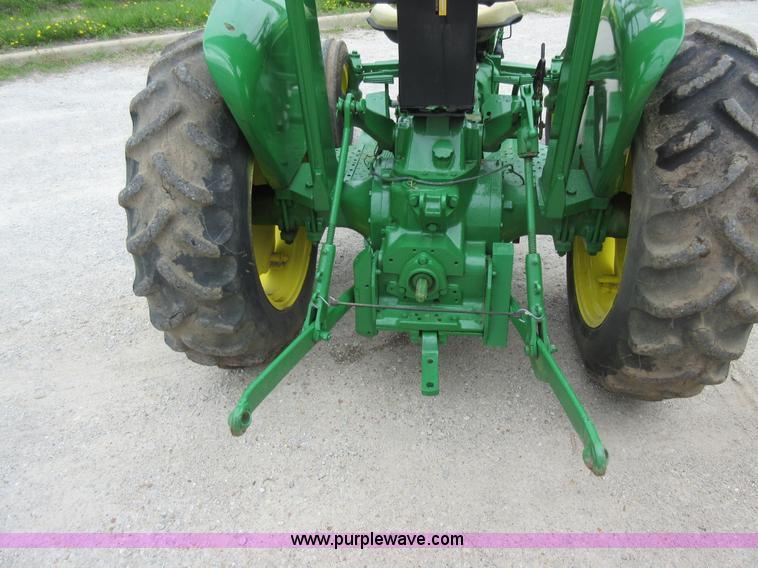 image for item AC9279 John Deere 1530 tractor