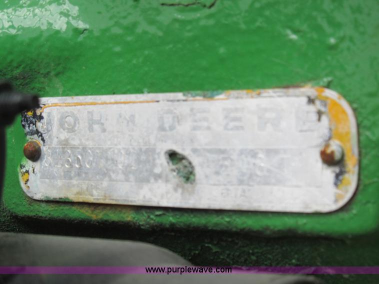 image for item AC9279 John Deere 1530 tractor