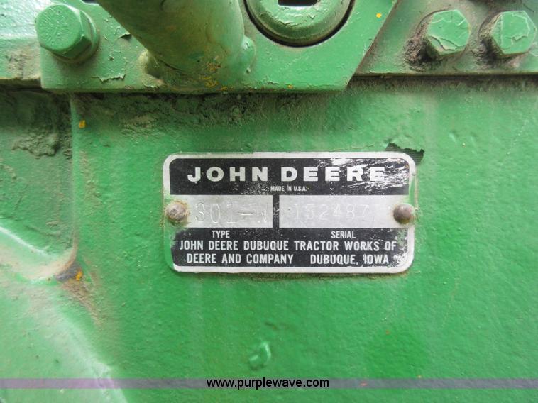 image for item AC9279 John Deere 1530 tractor