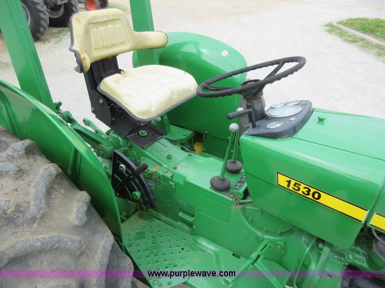 image for item AC9279 John Deere 1530 tractor