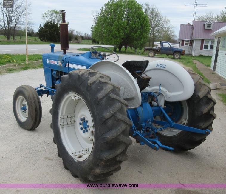 image for item AC9280 Ford 3000 tractor