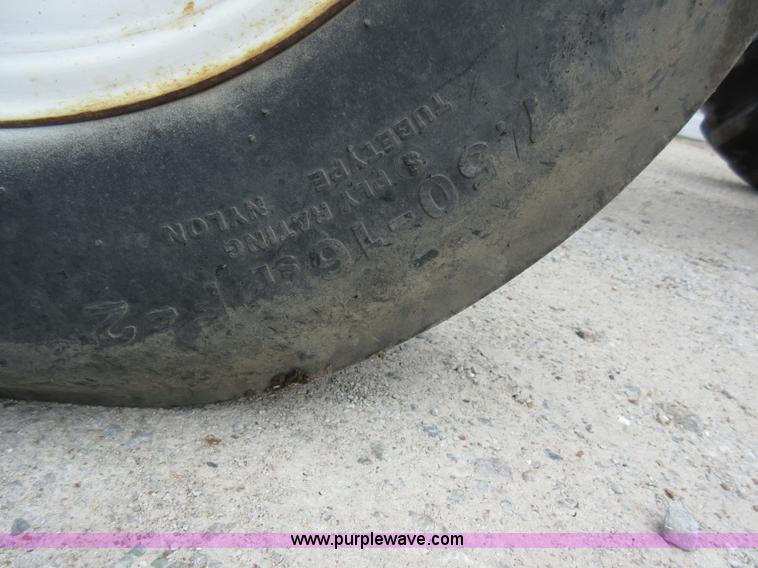 image for item AC9280 Ford 3000 tractor