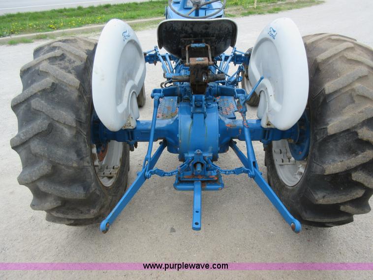 image for item AC9280 Ford 3000 tractor