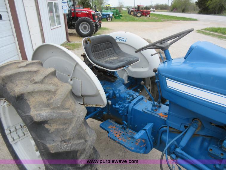 image for item AC9280 Ford 3000 tractor