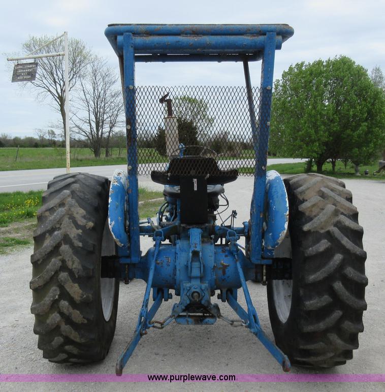 image for item AC9282 Ford 4000 tractor