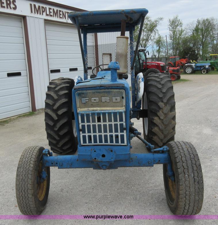 image for item AC9282 Ford 4000 tractor