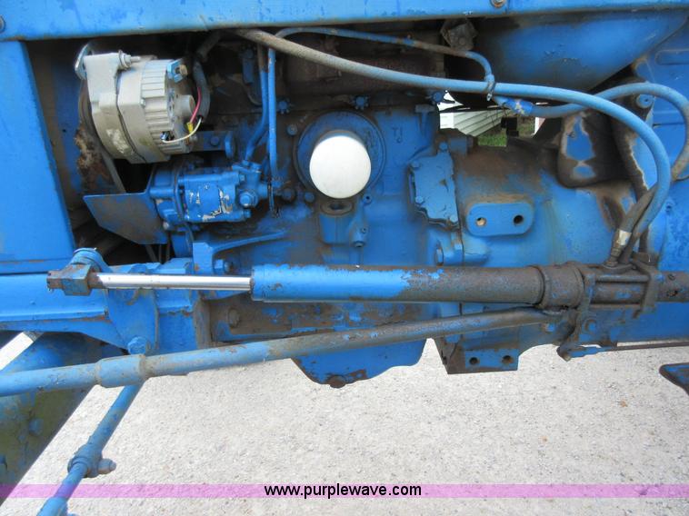 image for item AC9282 Ford 4000 tractor
