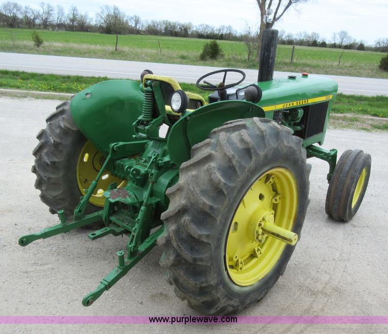 image for item AC9285 John Deere 1020 tractor