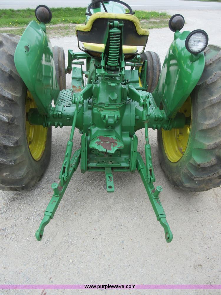 image for item AC9285 John Deere 1020 tractor