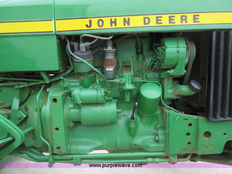 image for item AC9285 John Deere 1020 tractor