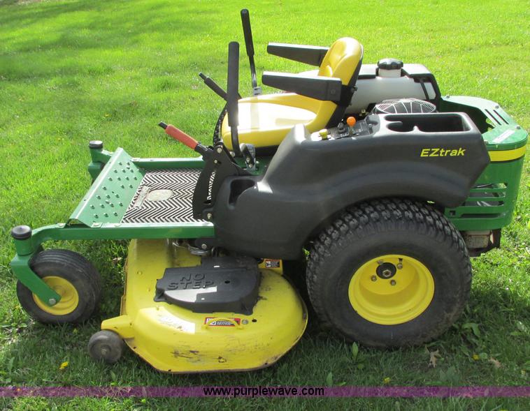 image for item AC9286 John Deere Z-425-54L ZTR lawn mower