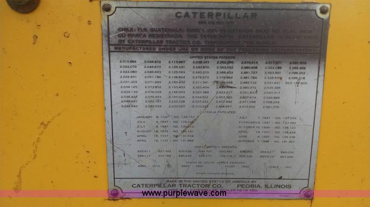 image for item AY9442 1953 Caterpillar D4 dozer