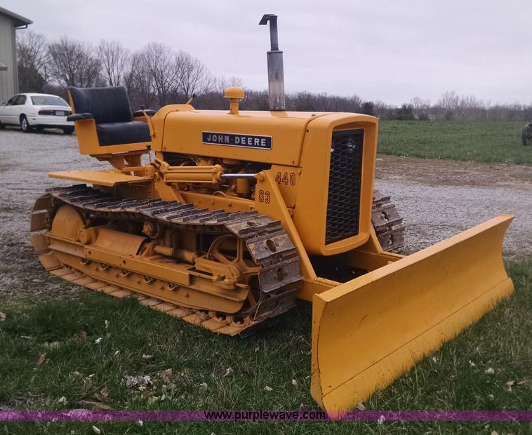 image for item AY9445 John Deere 440C dozer