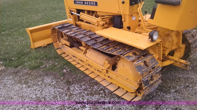 image for item AY9445 John Deere 440C dozer