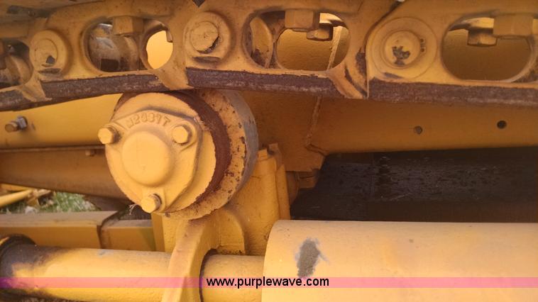 image for item AY9445 John Deere 440C dozer