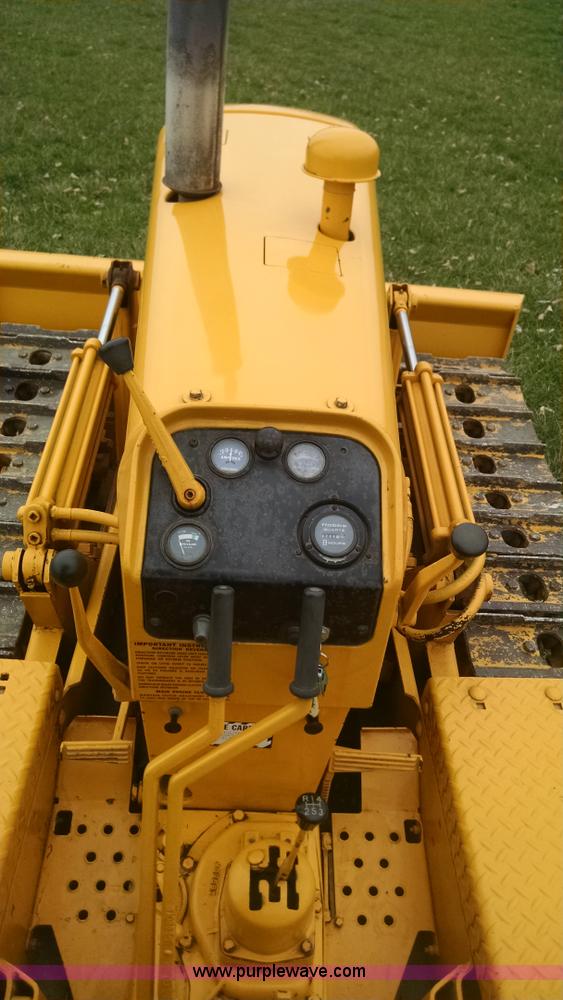 image for item AY9445 John Deere 440C dozer