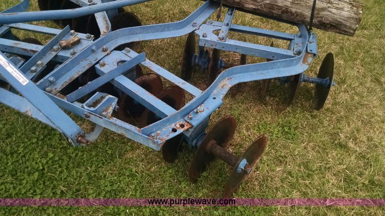 image for item AY9450 Ford disk